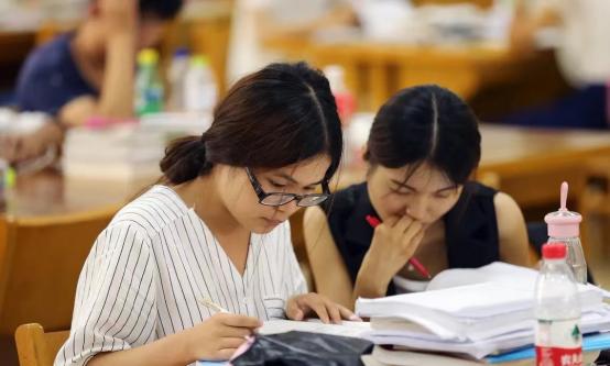 2022年考研国家线公布，今年考研太卷了，选这几个专业“赚”了