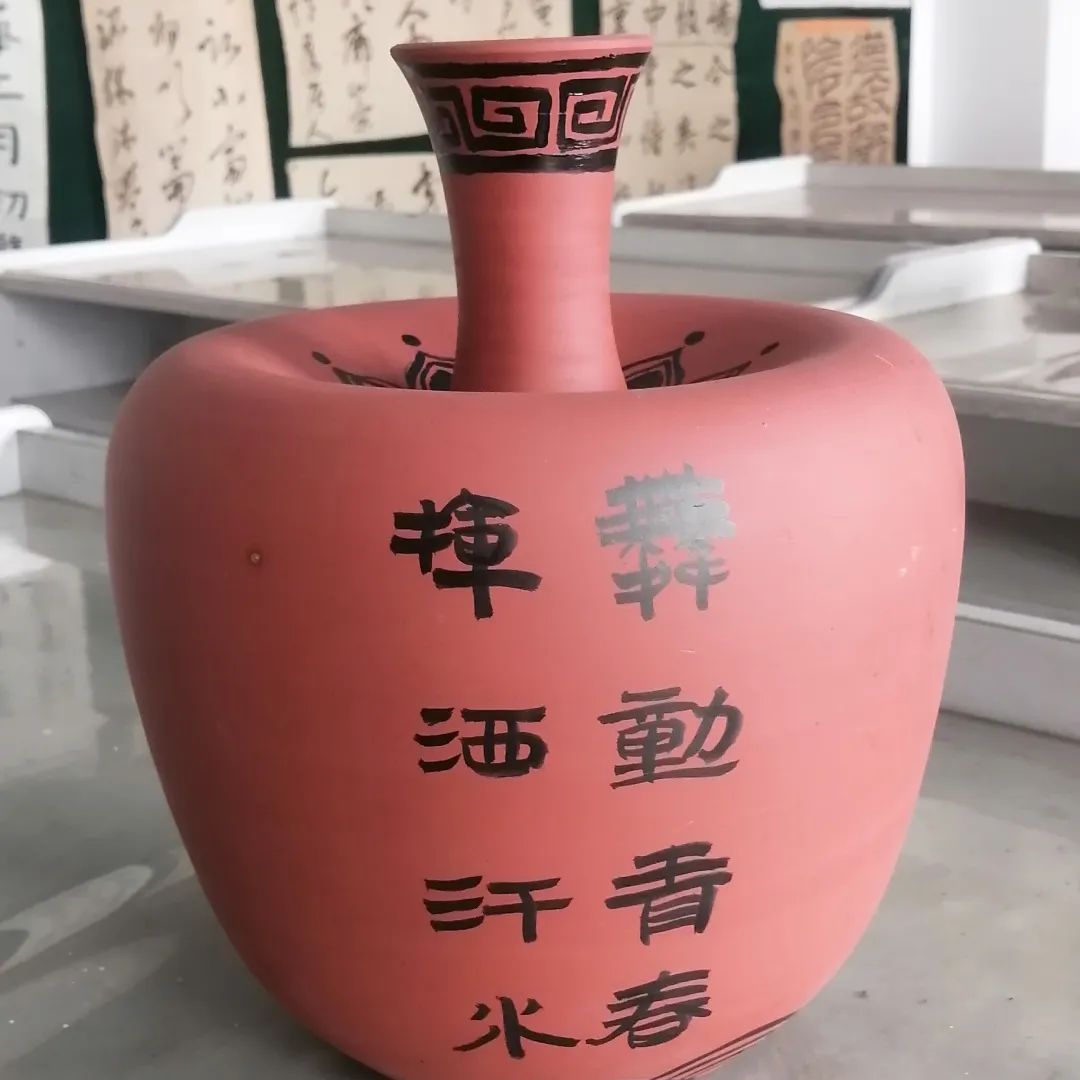 翰墨飘香 活力校园——南湖小学开展主题鲜明形式多样书法比赛活动