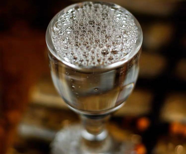 江苏3大白酒，辉煌时家喻户晓，如今却在超市积灰