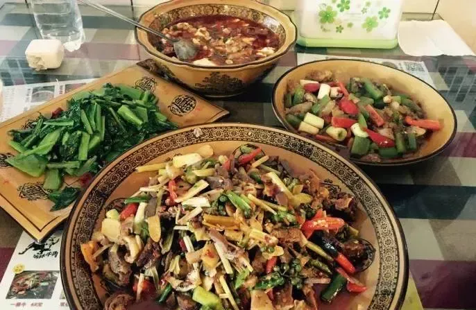 中国哪个省是美食荒漠，有说北京的，有说江浙的,我因为工作关系，去过国内不少地方