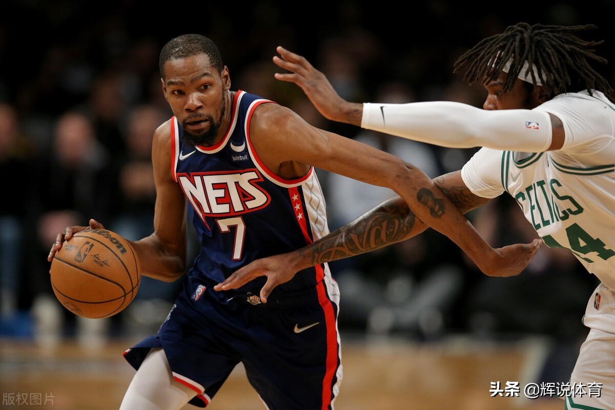 为什么nba球员特别累(季后赛场均出场时间都在35分钟以上，这些NBA球员真的累惨了)