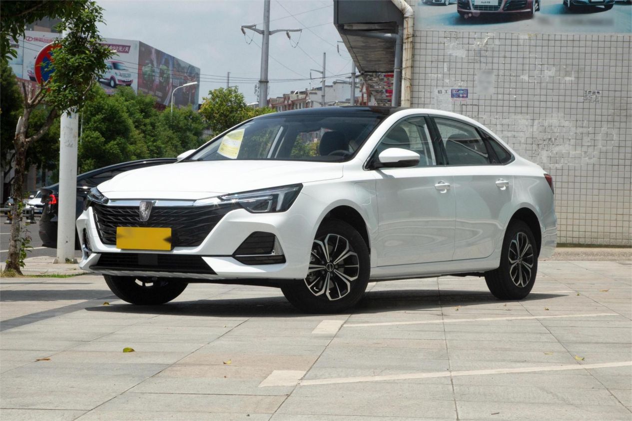 兼备高品质、长续航的荣威i6 MAX EV新能源汽车，表现到底如何？