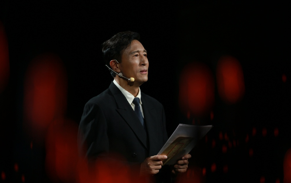 王洛勇：妻子推亮了我的一片天，我们有一双儿女，我会爱她一辈子