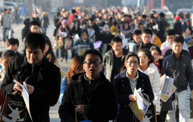 末流985和頂尖211，兩者應該如何選擇？過來人給出由衷建議