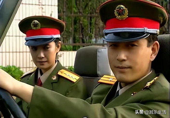 历届中国电视金鹰奖—最佳男配角（1984-2000）