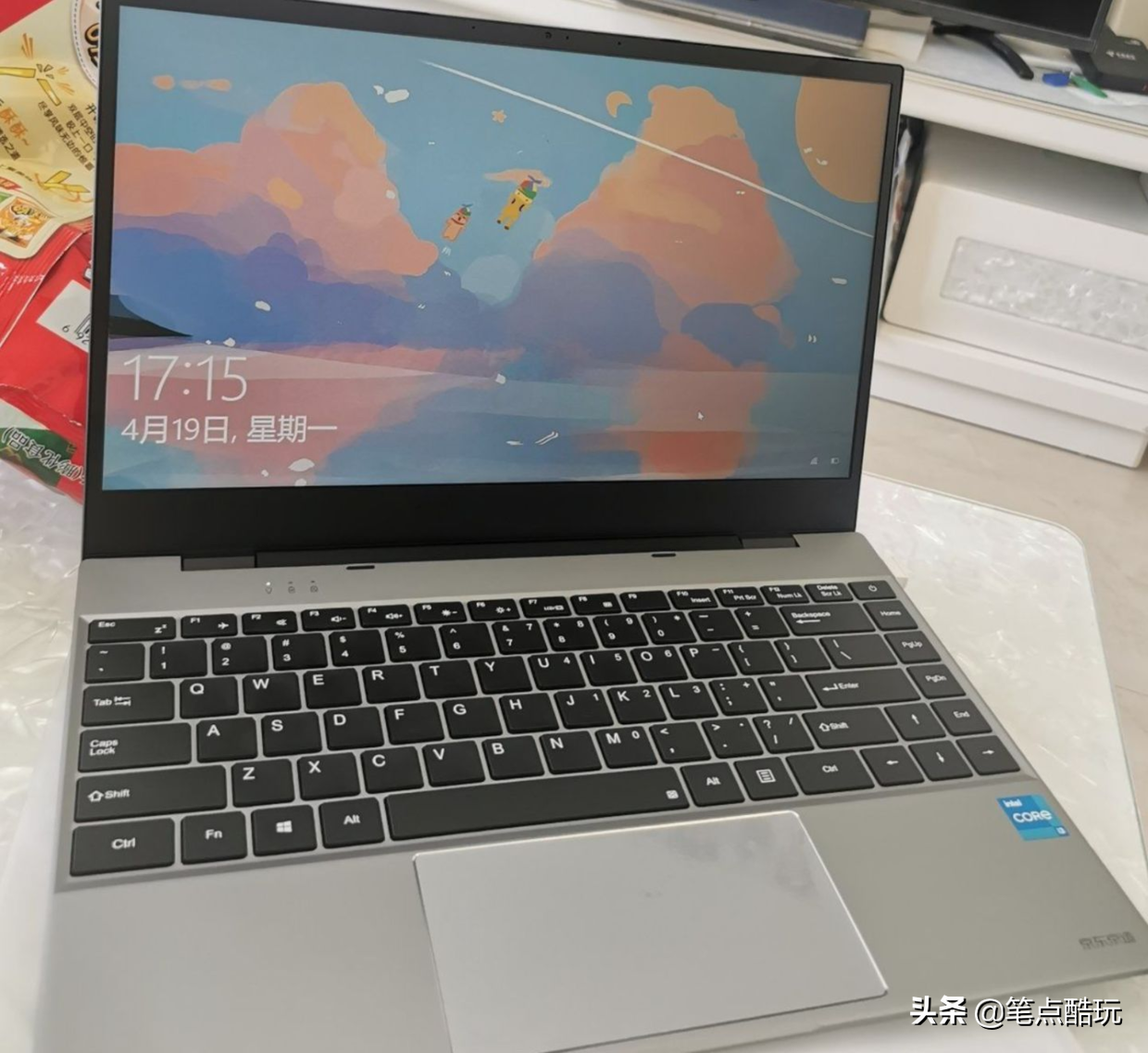 如果让你选择5件日常学习的必备数码产品，有哪些必选品？