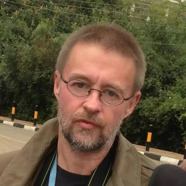 2020年9月22日,天气异常炎热,美国俄裔记者安德烈·弗尔切克和妻子同