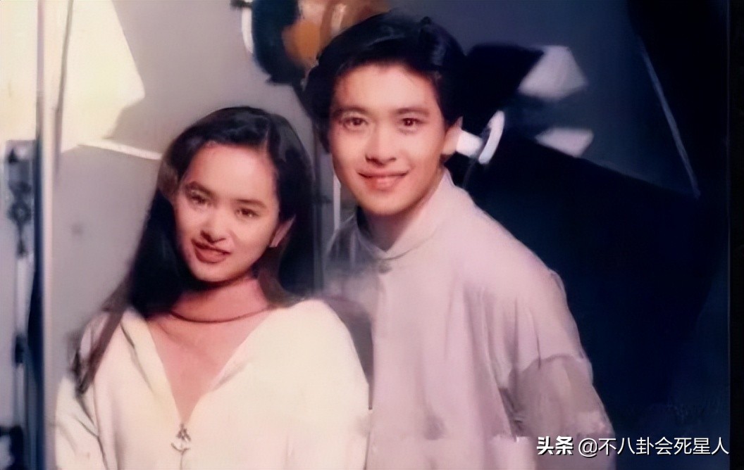 这6位明星一副福气、贵气相，却命运坎坷、早年丧母，太可惜