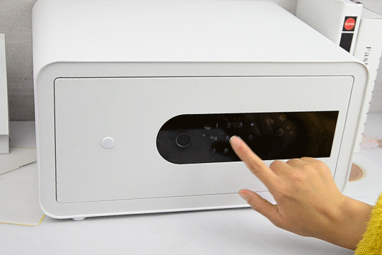 支持HUAWEI HiLink，家用收纳更安全！VOC智能保管箱G300体验