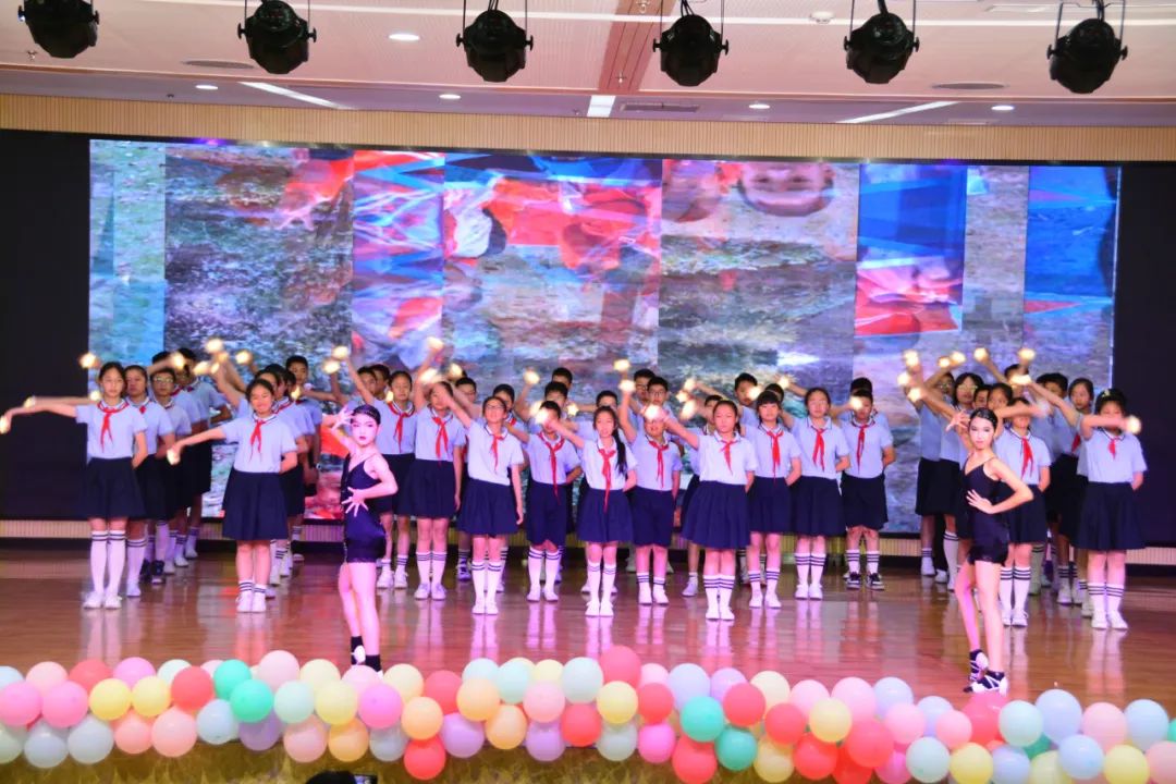 成都市新都区大丰小学2016级毕业典礼(图43)