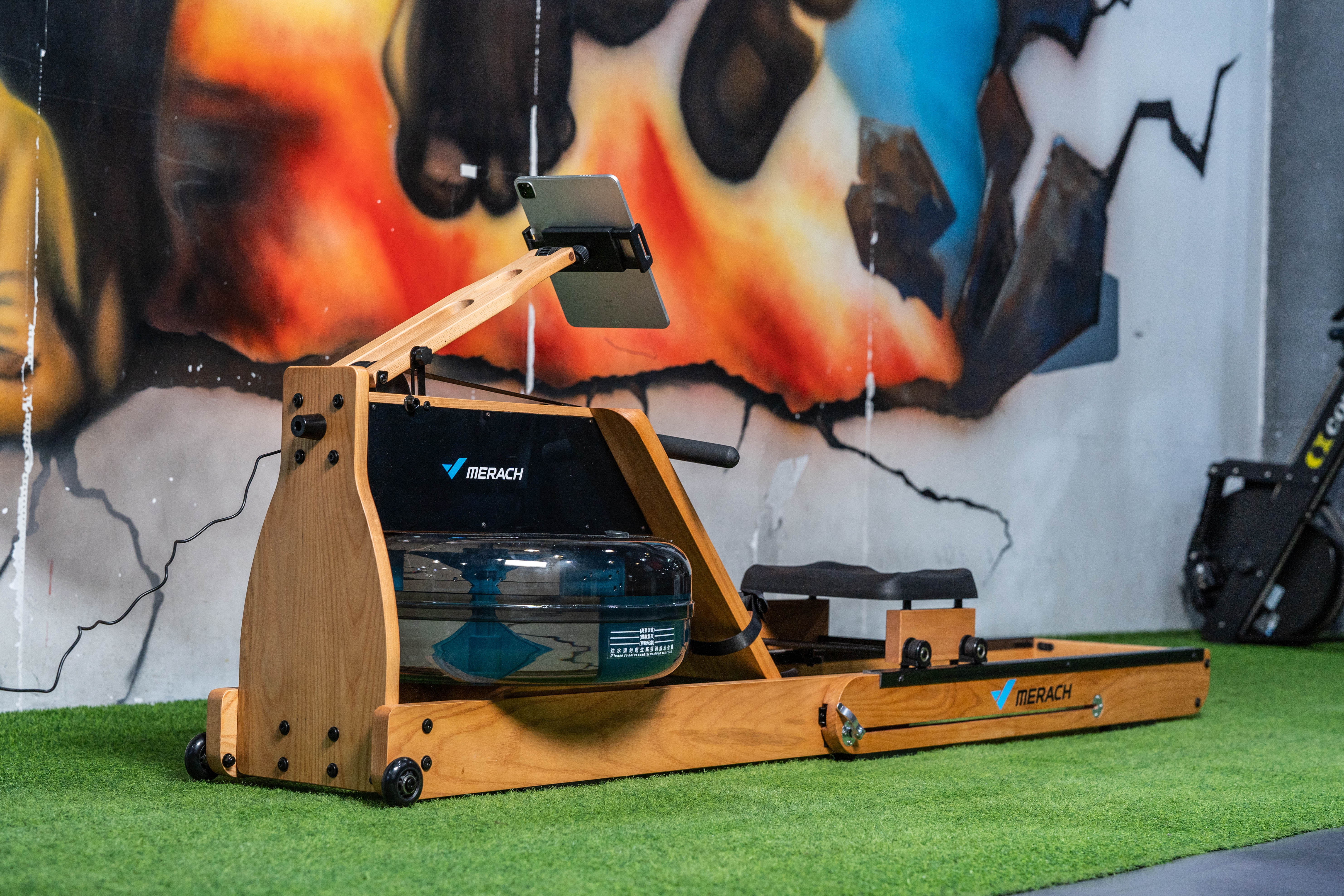 不想跑步？专业健身教练告诉你燃脂TOP1划船机怎么用