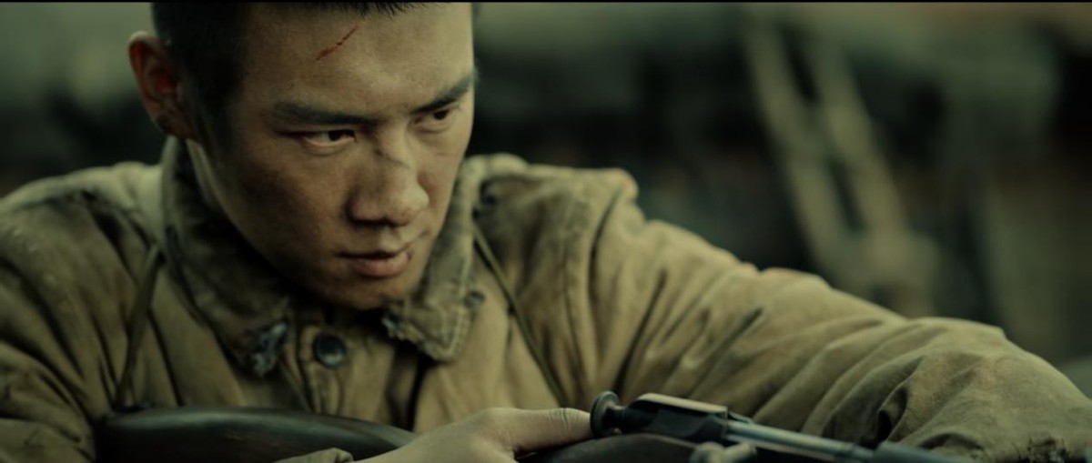 拒绝“浓妆艳抹”，《狙击英雄》4位硬汉，告诉你啥叫真正的男人