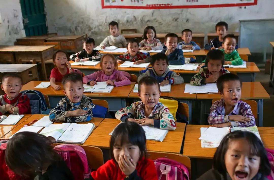 祝福这246名原民办代课幼儿教师，为地方政府点赞，值得学习借鉴