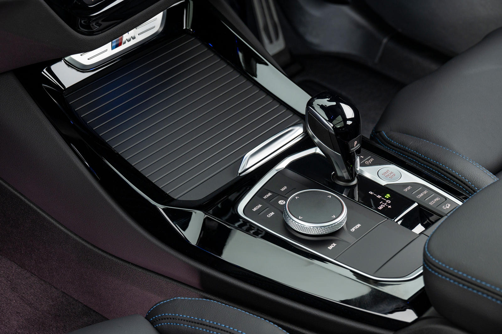 宝马车价格及图片新车