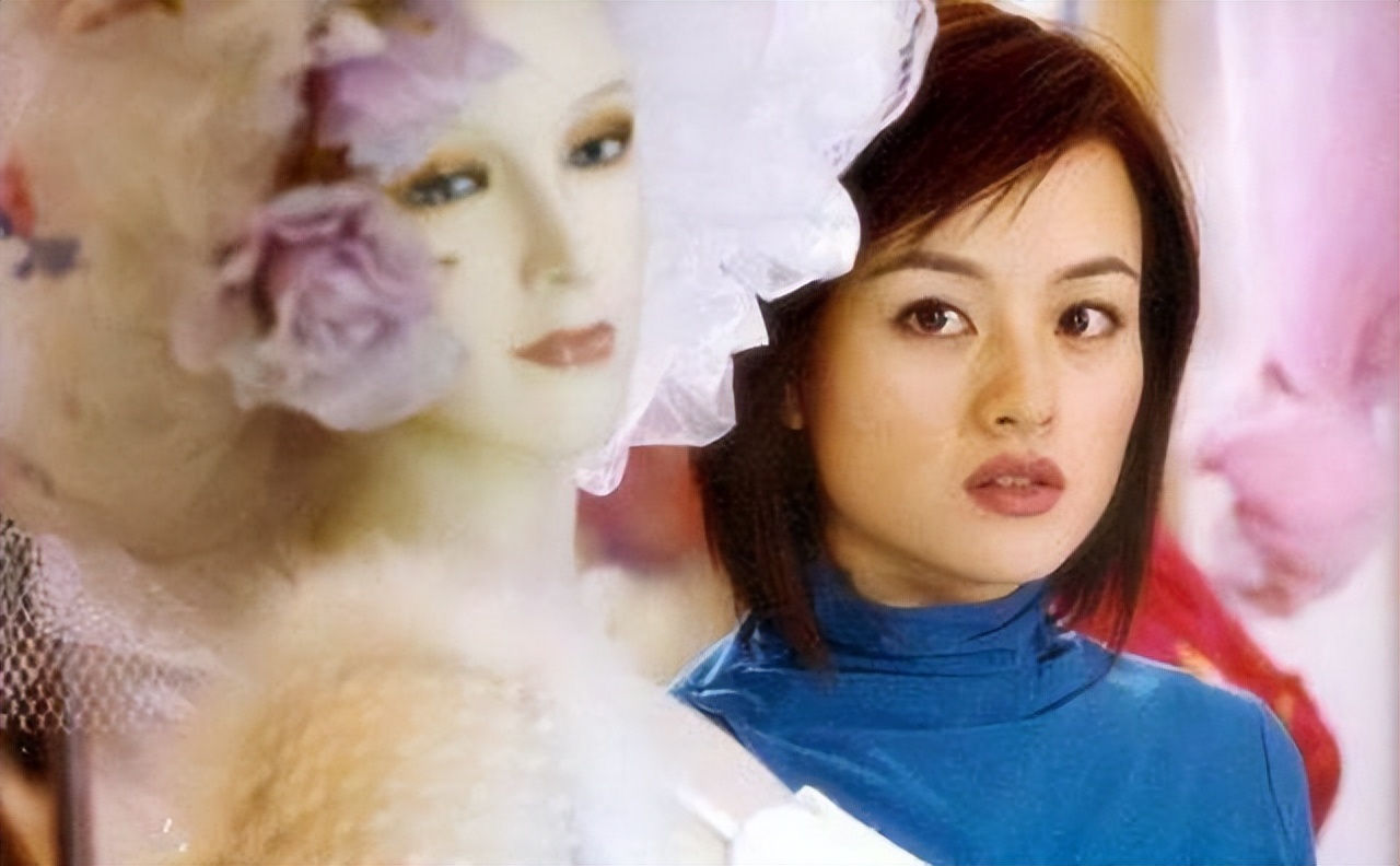 刘孜：28岁嫁地产大亨，34岁才做妈妈，生活过得有滋有味