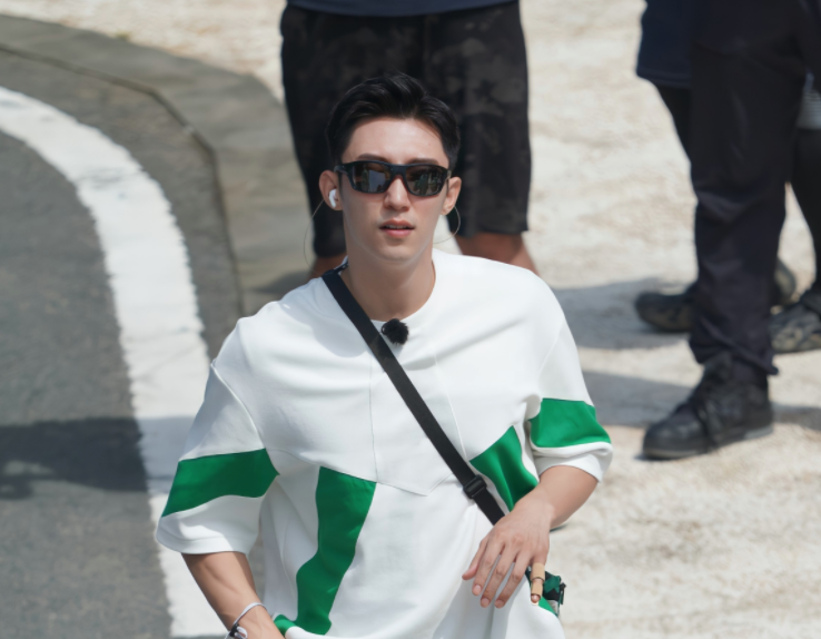 《极限挑战8》定档，官博只说时间不提嘉宾，路透却暴露了阵容