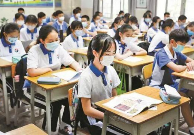 辽宁联考成绩出炉，大连24中占榜首，沈阳有4所中学成功上榜