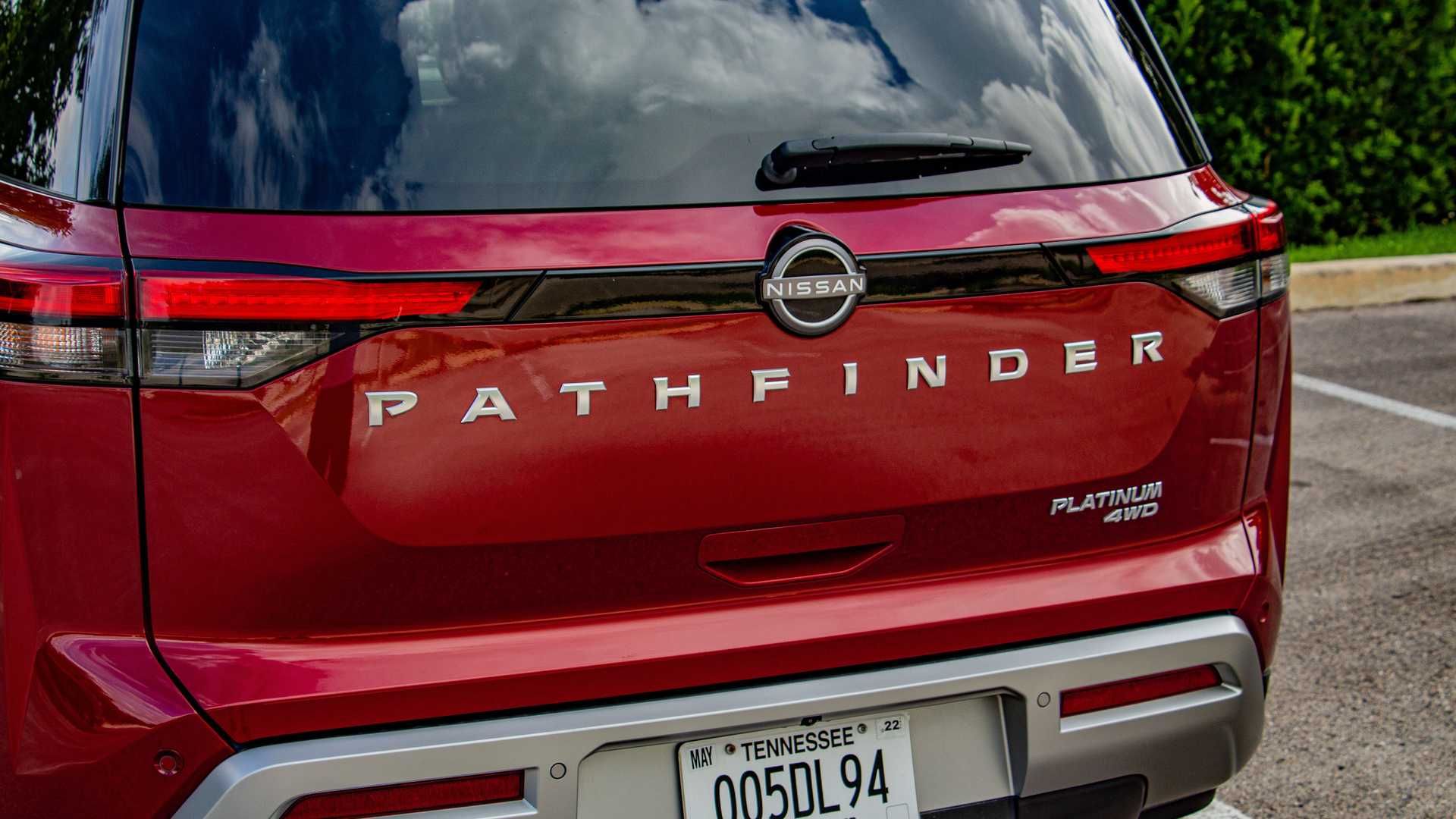 走正确的道路上，全新一代日产Pathfinder大量实拍图发布