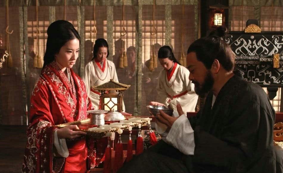 黄巢兵败被杀，十几名姬妾被抓走，唐僖宗处置她们的方式让人不齿