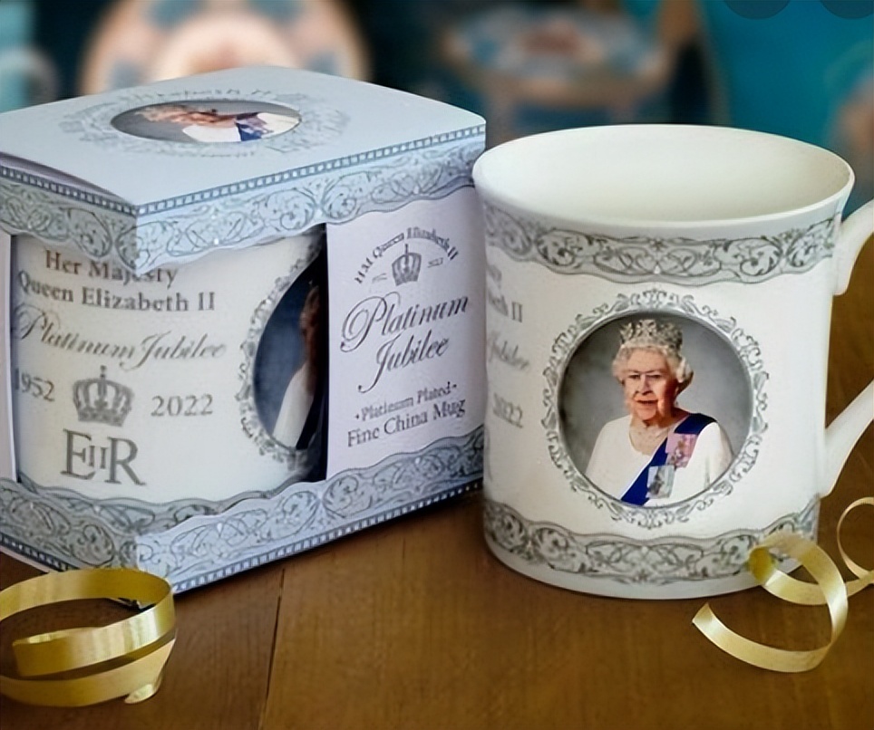 女王登基70年慶典全英嗨翻！皇室成員齊聚，路易小王子實力搶鏡