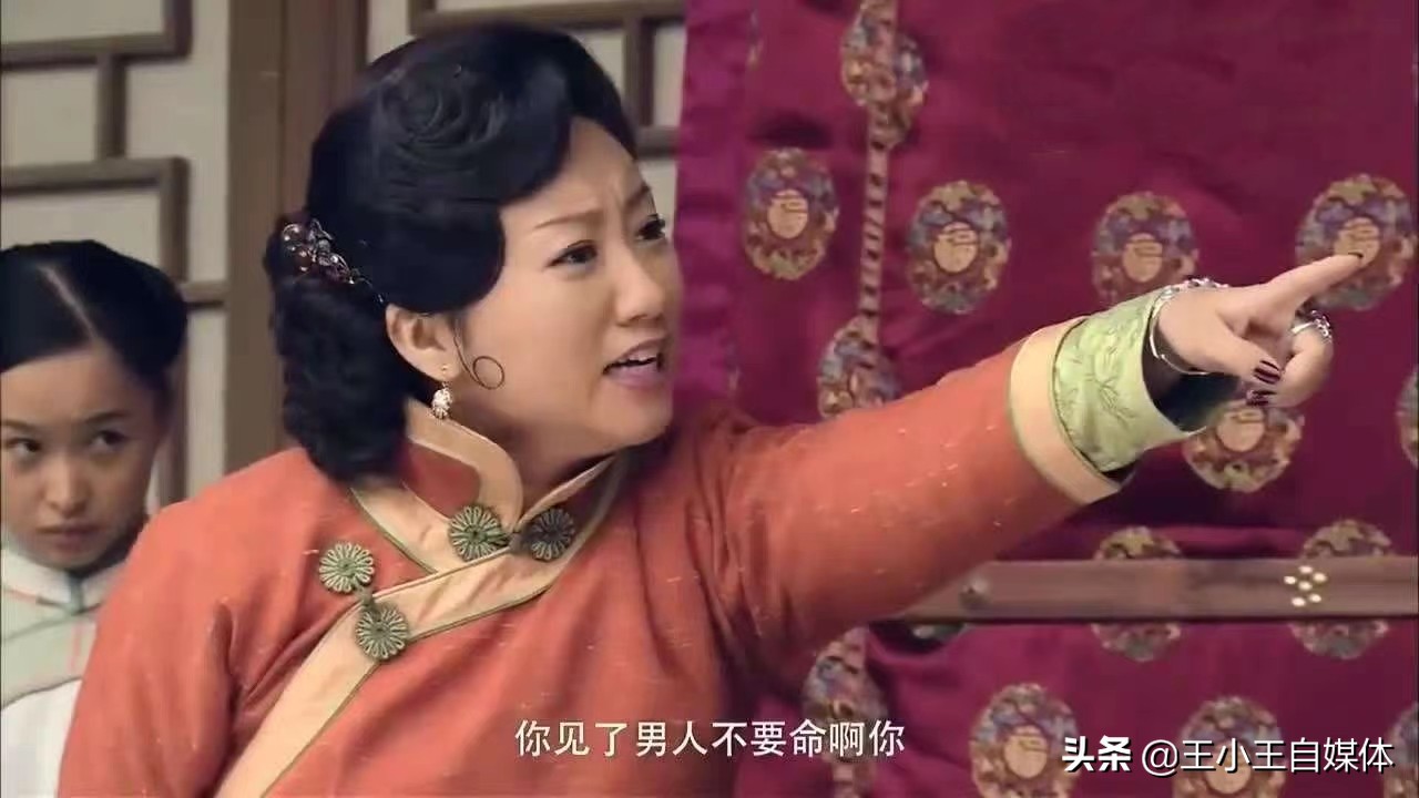 《血色浪漫》18年演员差距大，女主成了一线演员，女二却一直不火