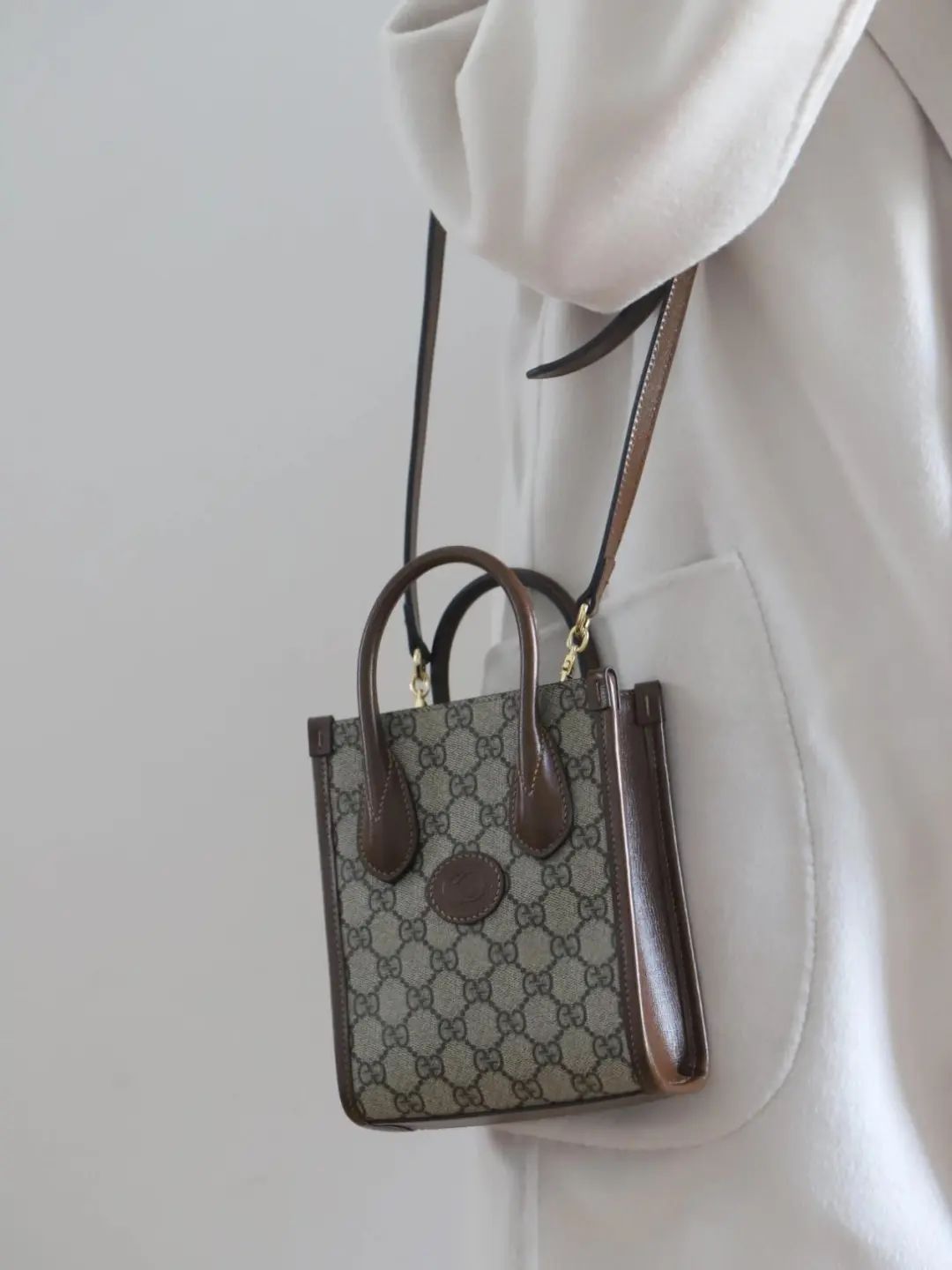 Gucci mini tote几千块就可以拥有的古驰包包，春夏离不了的爆款