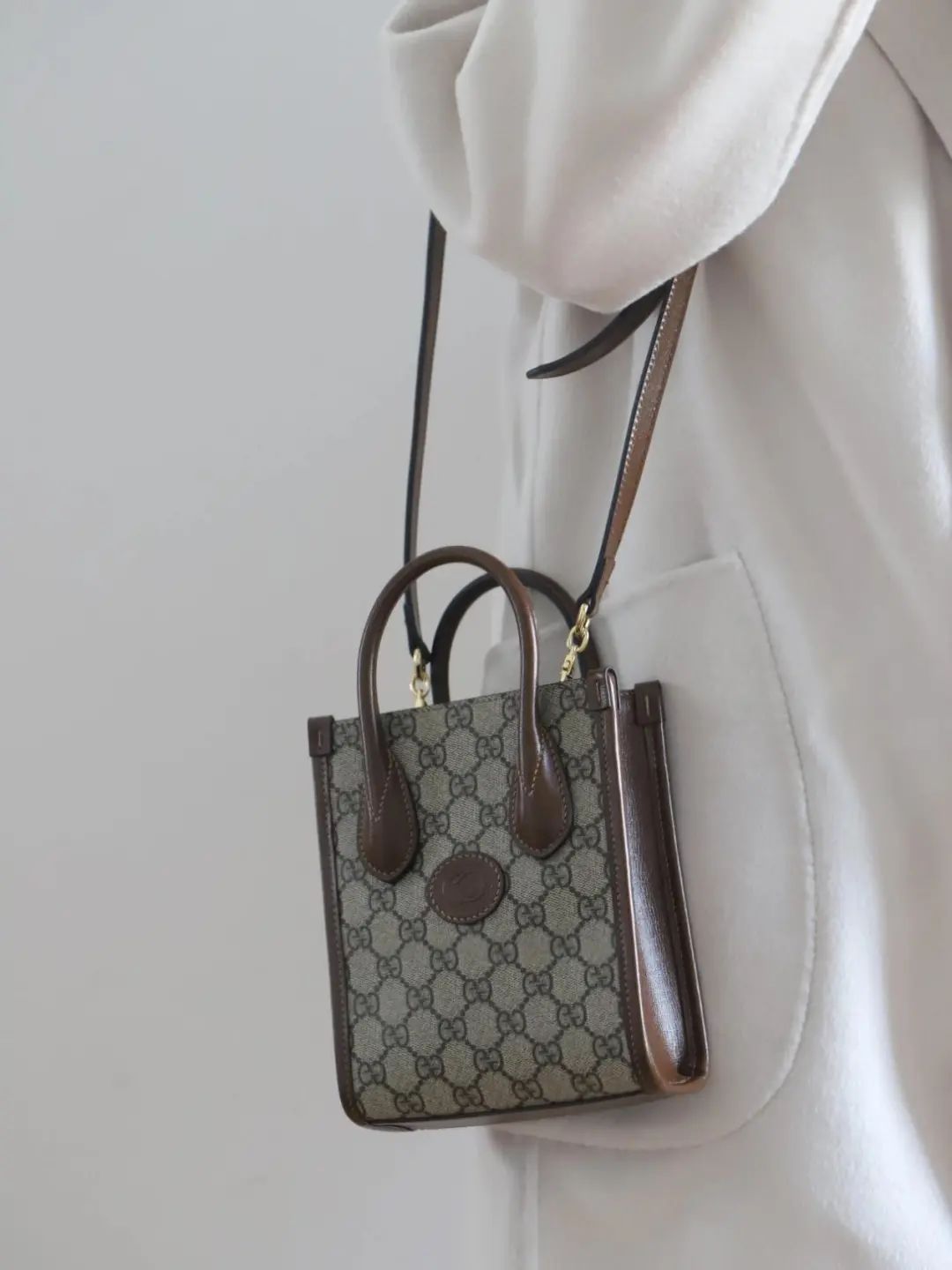 Gucci mini tote几千块就可以拥有的古驰包包，春夏离不了的爆款