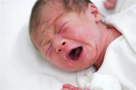 新生儿出生后，这几种现象出现得越早，代表孩子越聪明越健康
