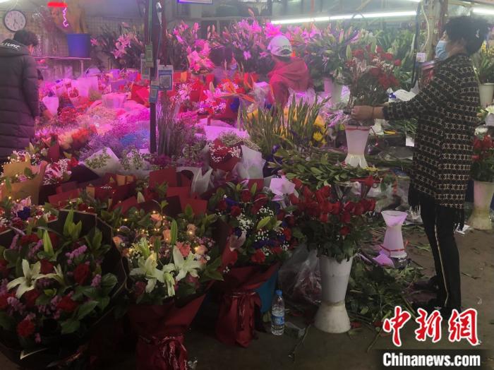 奢侈品将迎来新年涨价潮（奢侈品涨价）