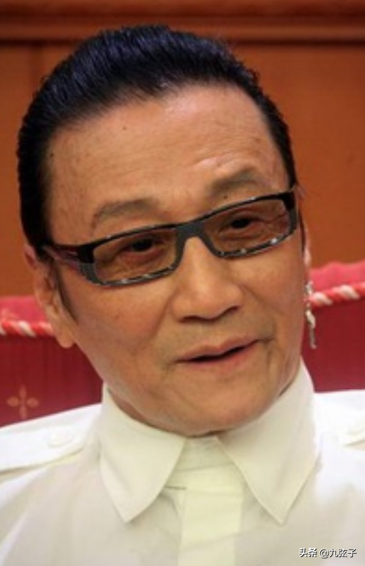 不温不火的张文慈，终究是为自己的炒作买了单