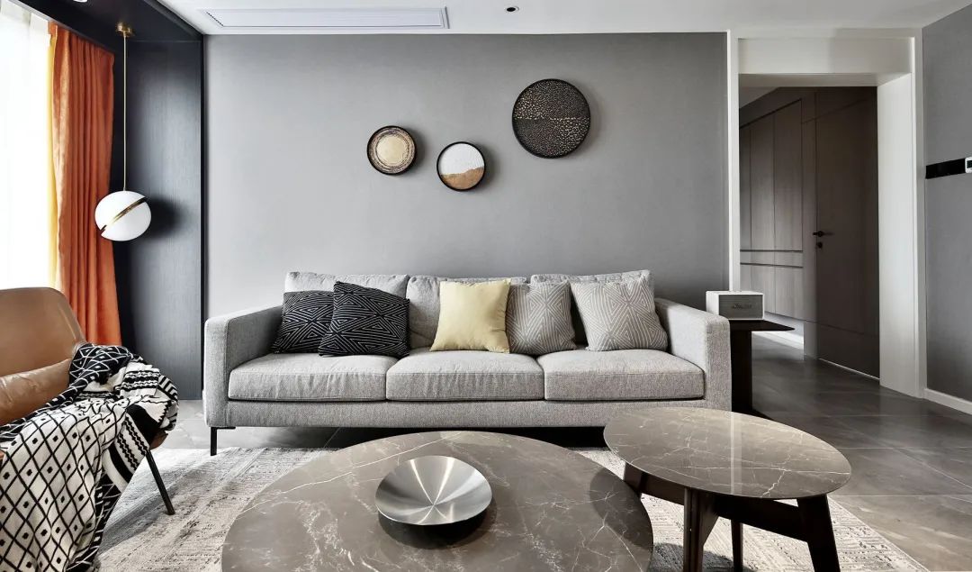 140㎡現代簡約，簡潔大方黑白灰，滿屋實用舒適的氛圍
