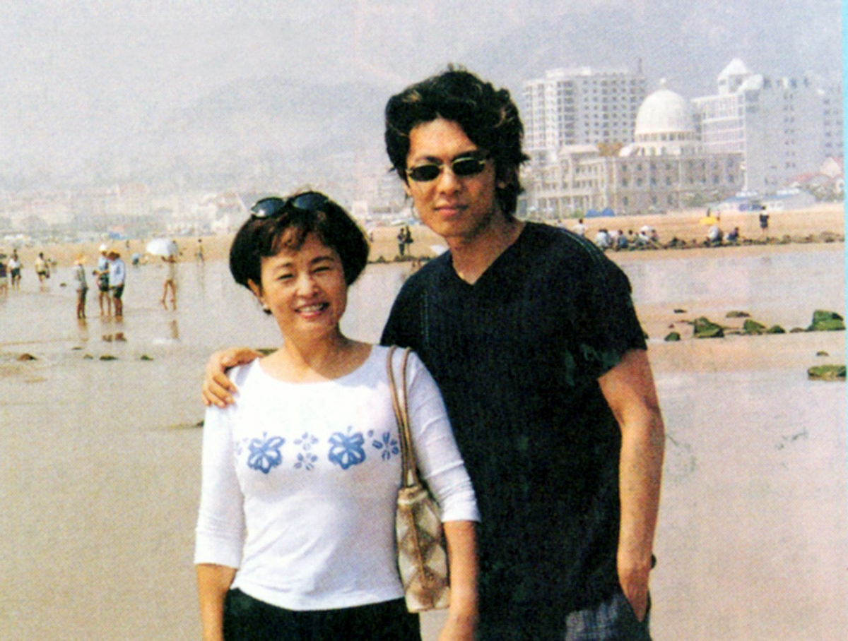 朱明瑛:儿子支持我71岁再当新娘,最大的追求是一家人的幸福