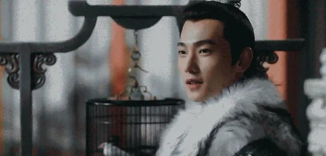 虎背熊腰别穿貂，有人臃肿邋遢，有人雍容华贵，差别太明显