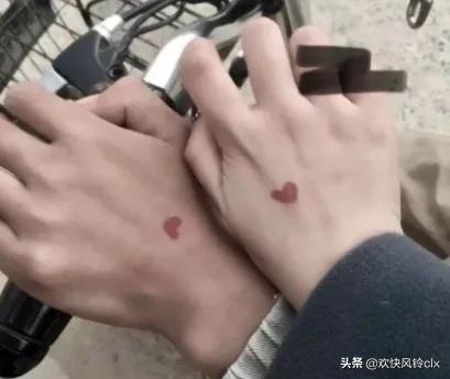 情侣纪念日文案来了，句句温柔甜蜜，小众高级，适合收藏发朋友圈