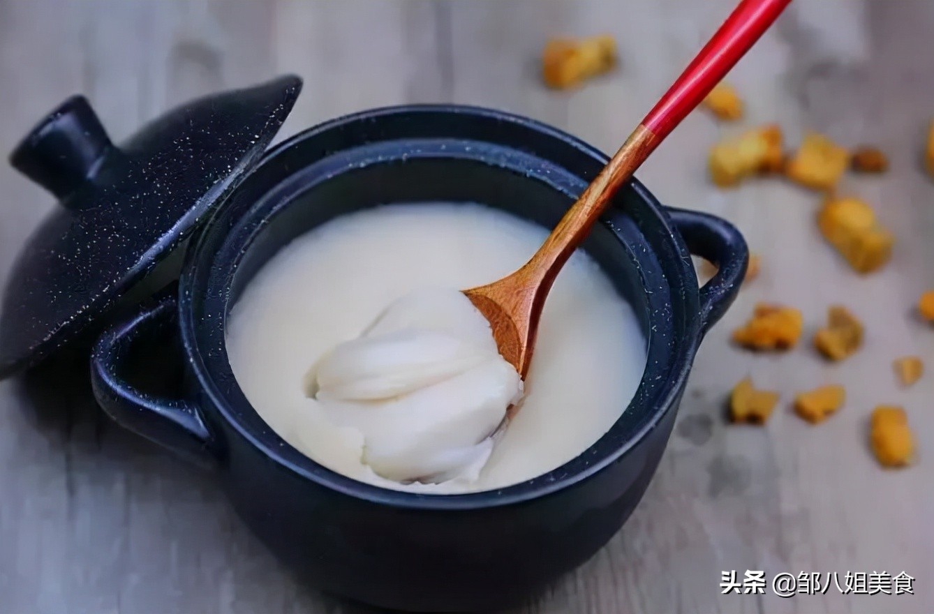 熬猪油，焯水还是不焯水？教你正确做法，猪油雪白不腥放得久