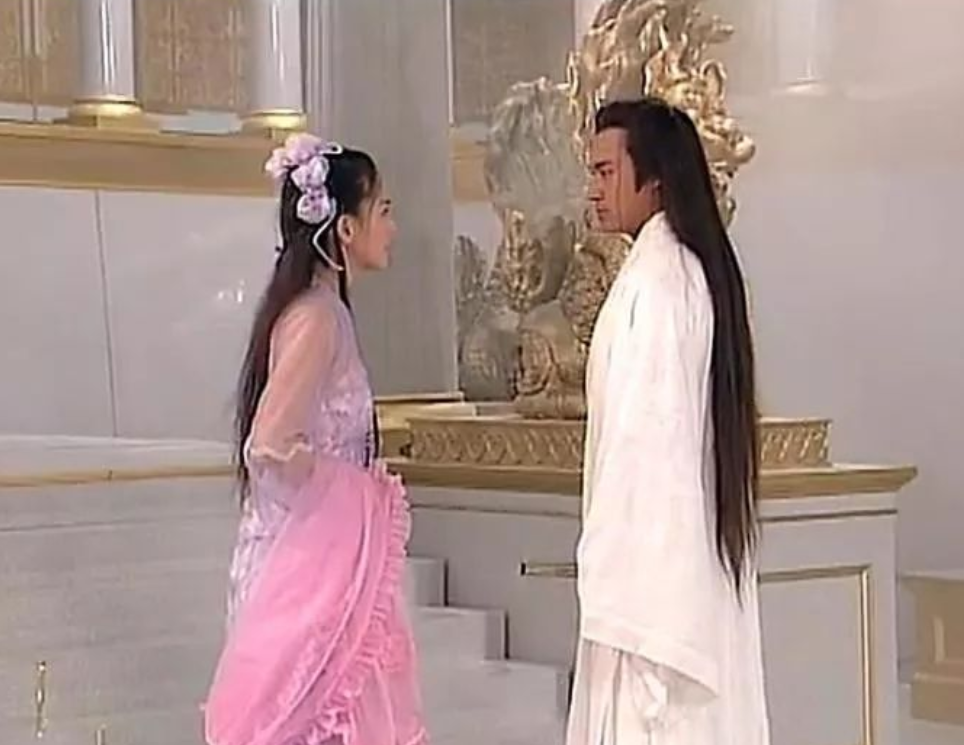 痴情女神为爱牺牲，却被抛弃流落风尘：她的故事，令全网心痛