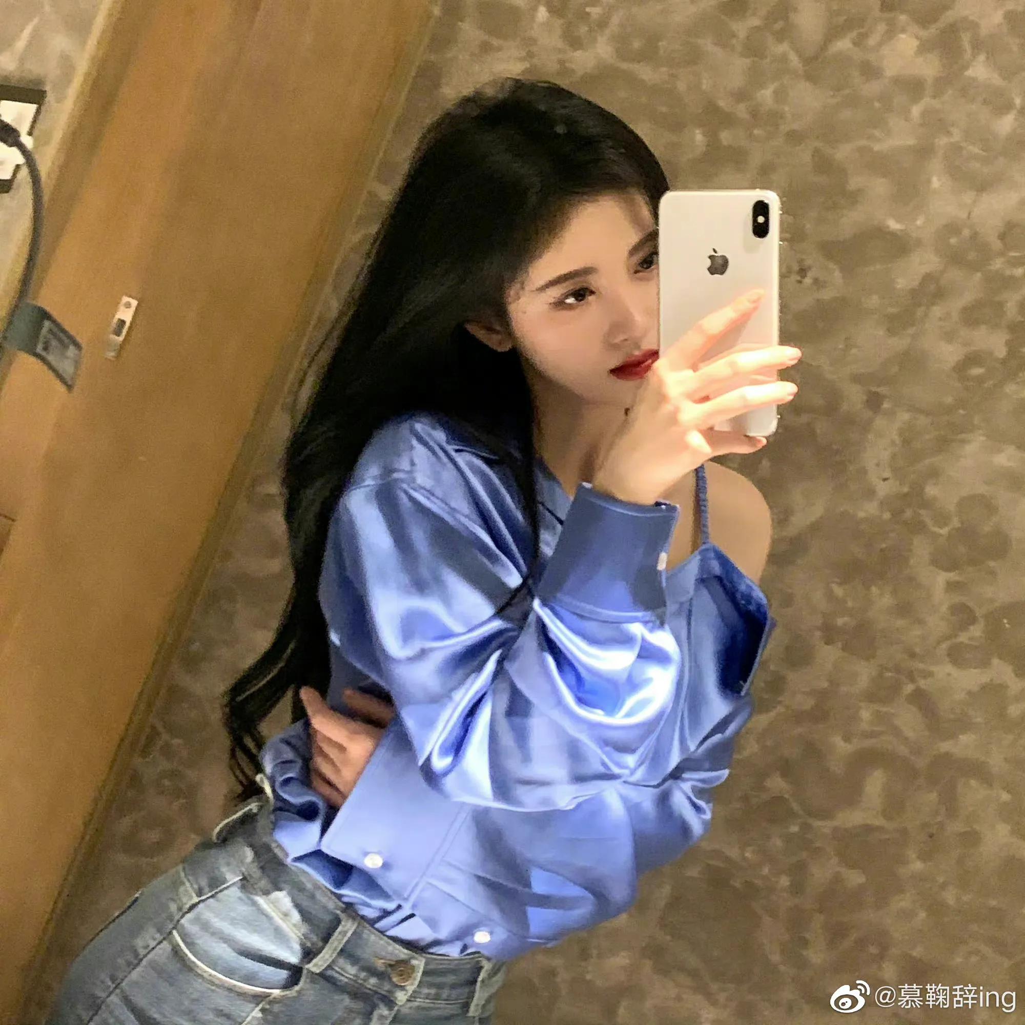 鞠婧祎小姐姐的拍照氛围感好绝啊