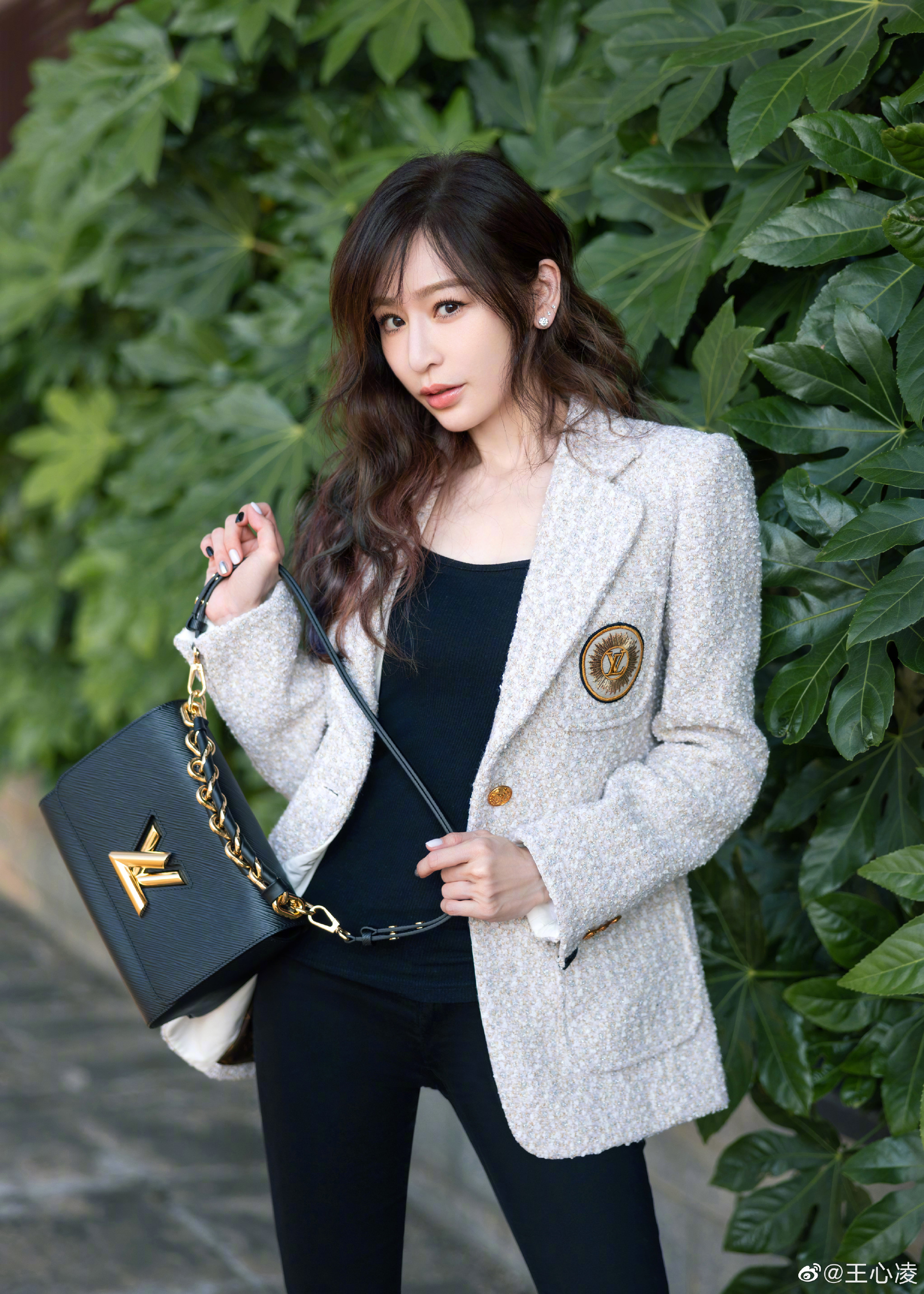 乘风破浪的奇葩造型，网友：得罪了造型师，才丑成这样