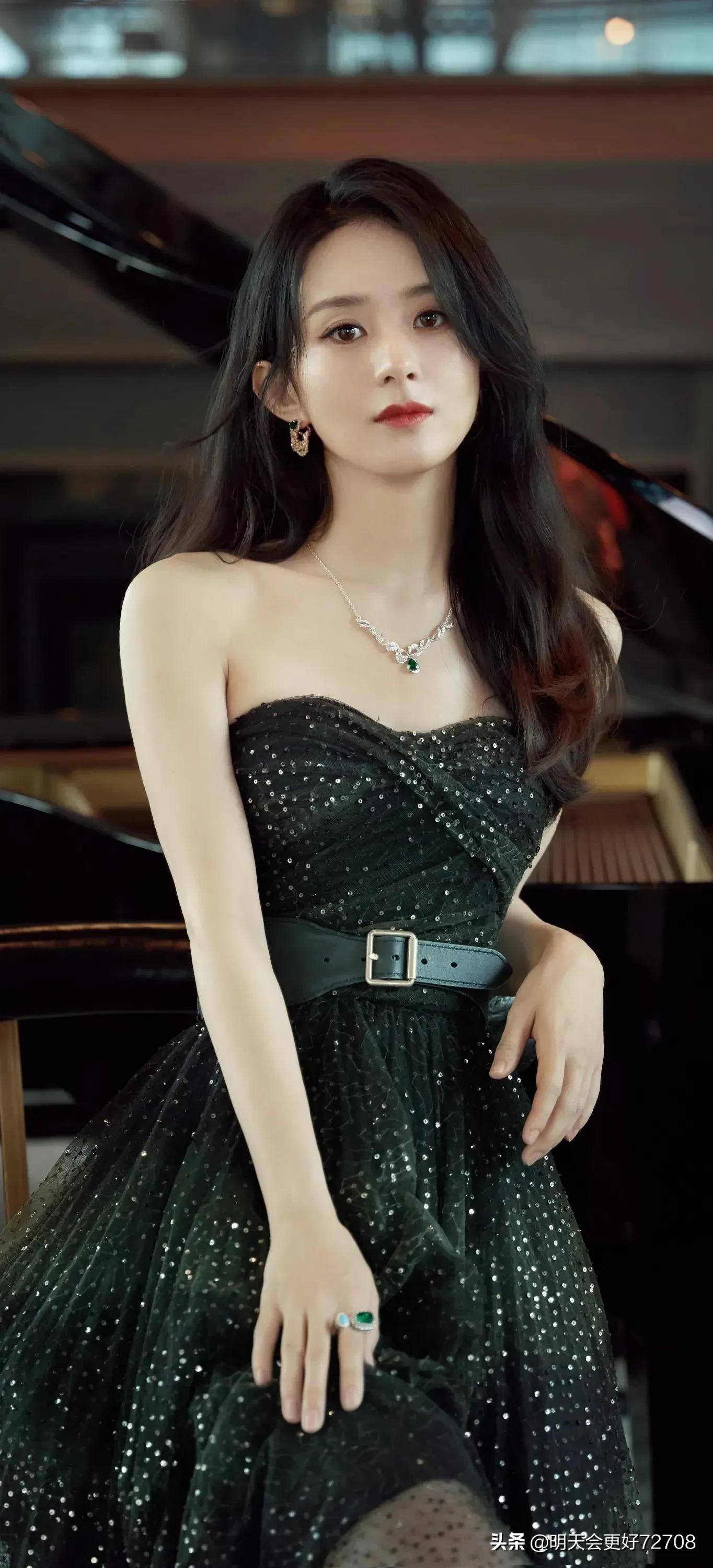 分享图片：赵丽颖惊艳写真照