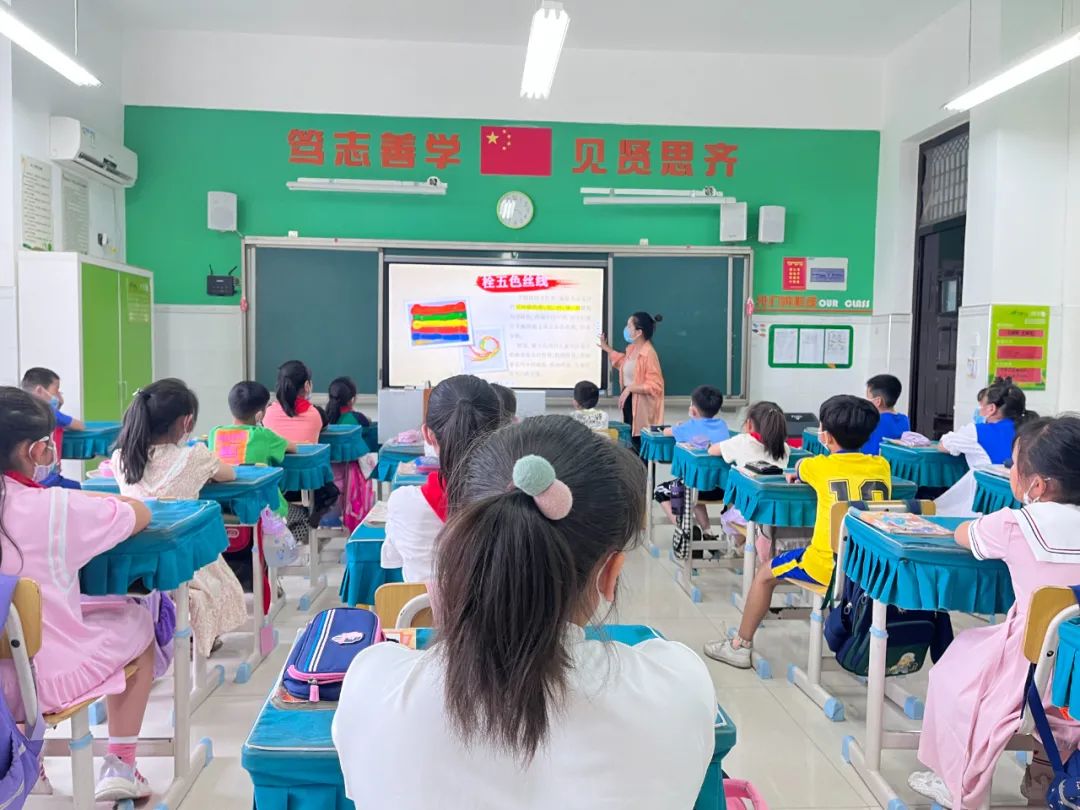 鄭東新區(qū)龍翼第二小學(xué)：一粽濃情 粽葉飄香(圖3)