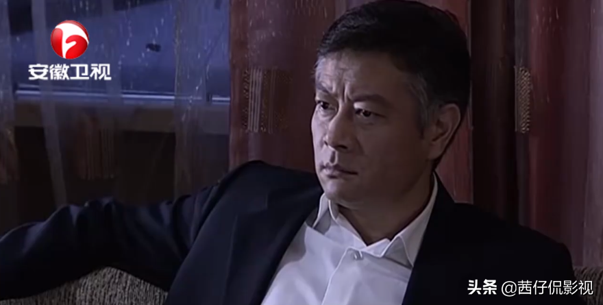 盘点10部反腐佳作，最高豆瓣9.1分，《人民的名义》都拍得保守了