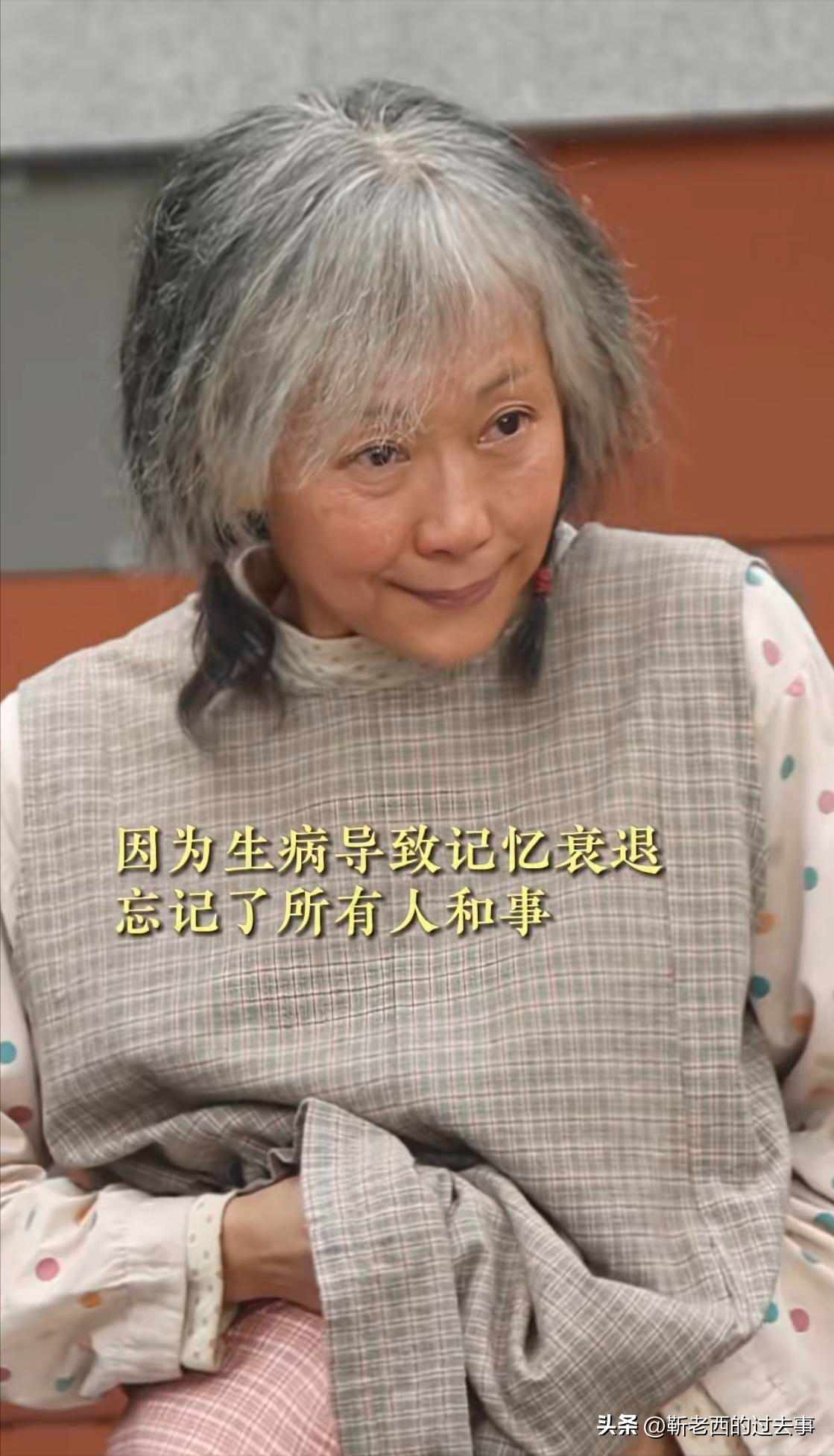 被6位女星惊艳到：白发不染，不整科技脸，用松弛感诠释优雅老去