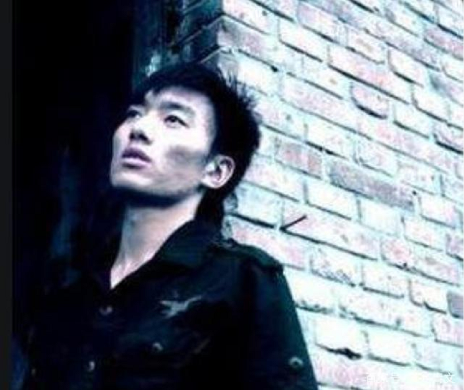 12年前，扬言“我爸是李刚”的坑爹官二代，出狱后过得怎样了？