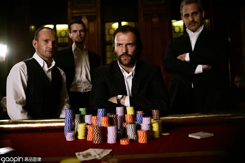 《神探大战》还不过瘾？这十部高燃警匪片收好了