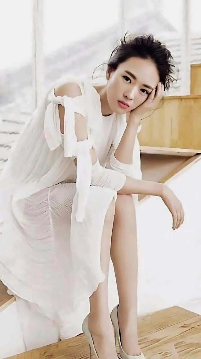 央视节目主持人张蕾1