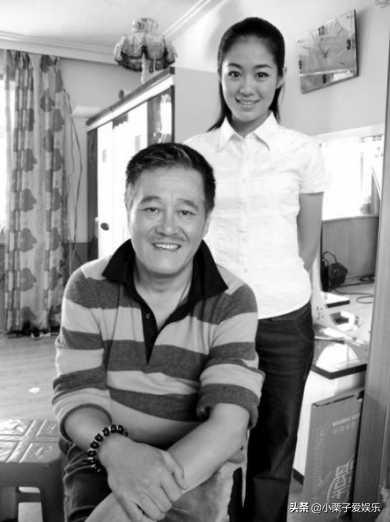 两位“王小蒙”的故事：为何一个享誉国内外，一个老公入狱口碑跌