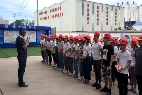 土木工程专业：是王牌专业吗？本科读土木工程，就业前景怎么样？