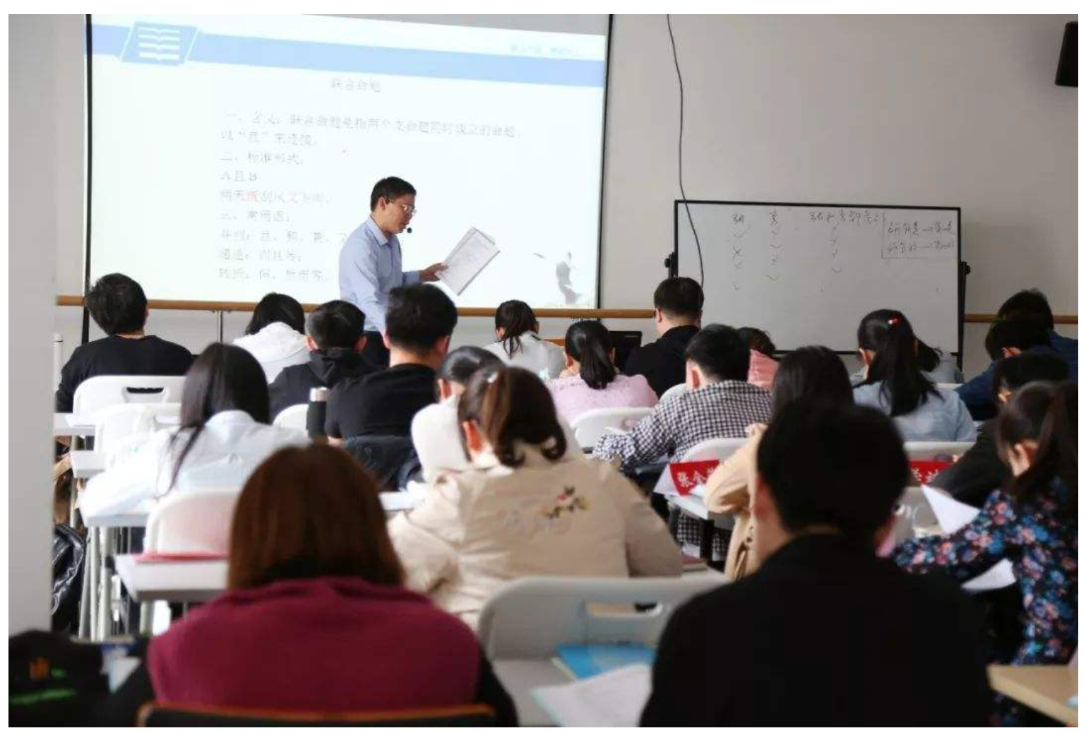 价值几万的“公务员”培训班，到底有没有用？听听过来人怎么说