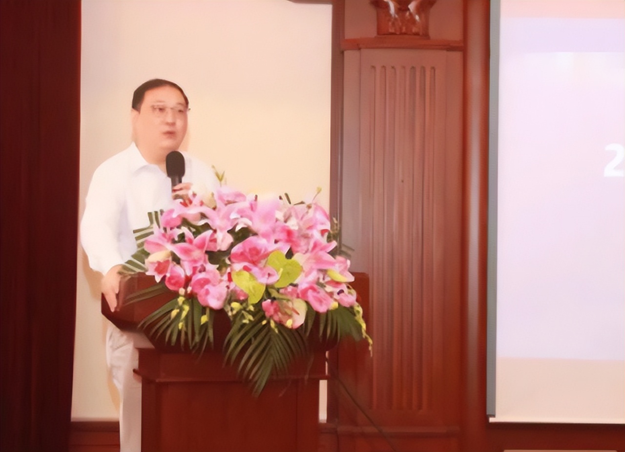 董卿老公最近出什么事了？董卿老公被传失联 