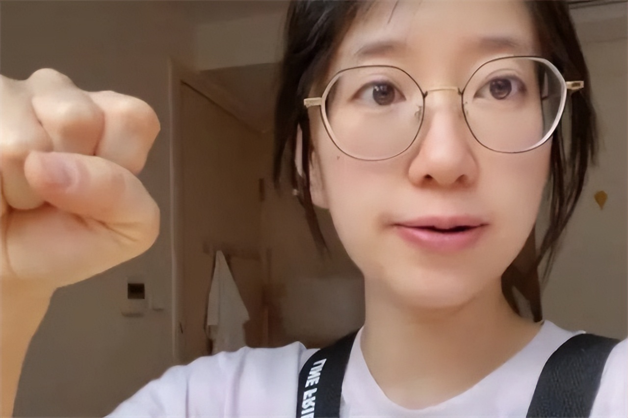 90后精英海归美女在北京豪宅当住家保姆，月薪15000，被质疑上位